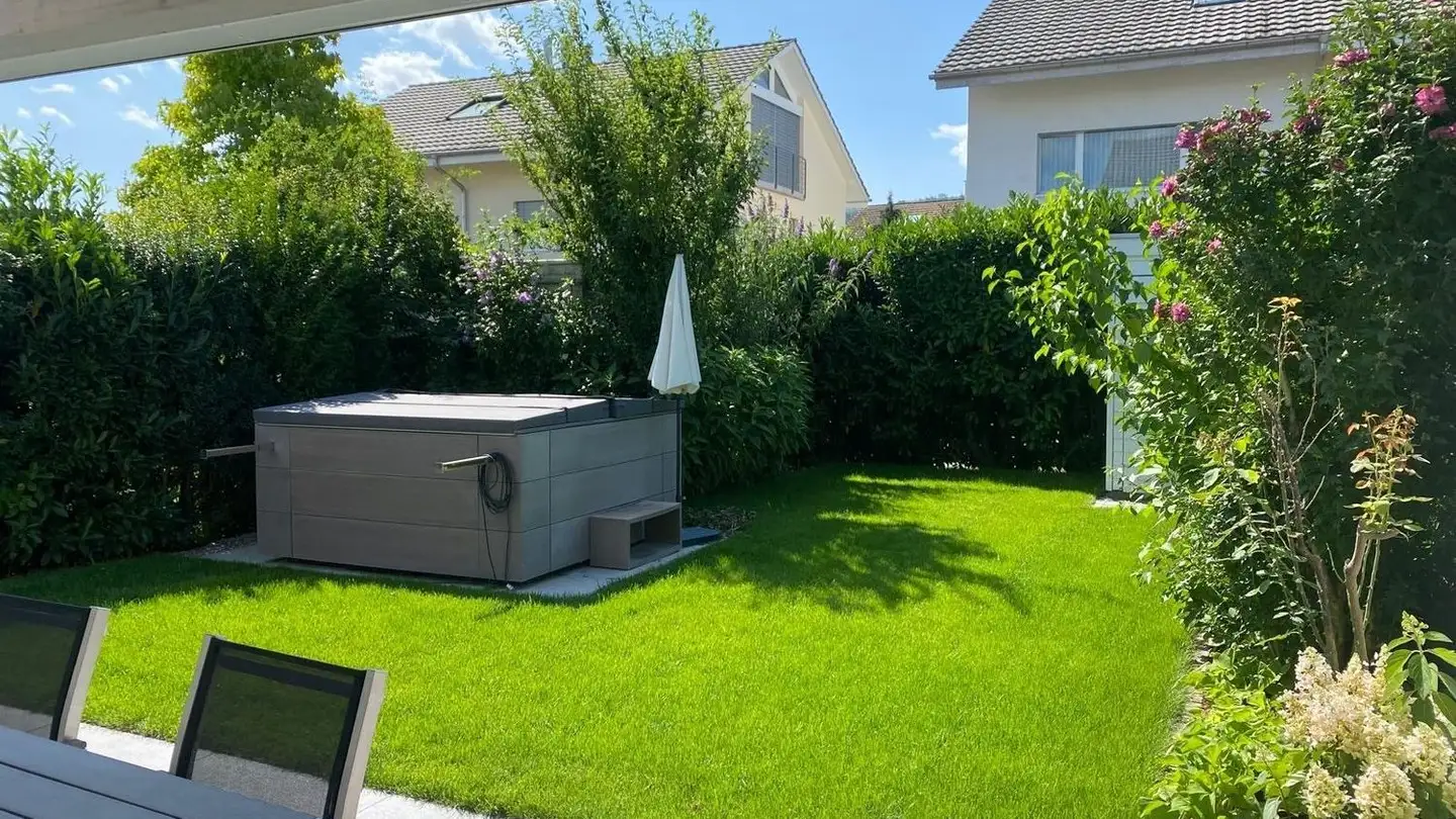 Semi-detached house for sale - Im Eichacker 15a, 4112 Bättwil
