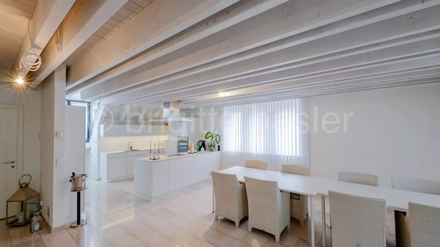 Mischgenutztes Gebäude kaufen - Bachweg 1, 4144 Arlesheim - Foto 4