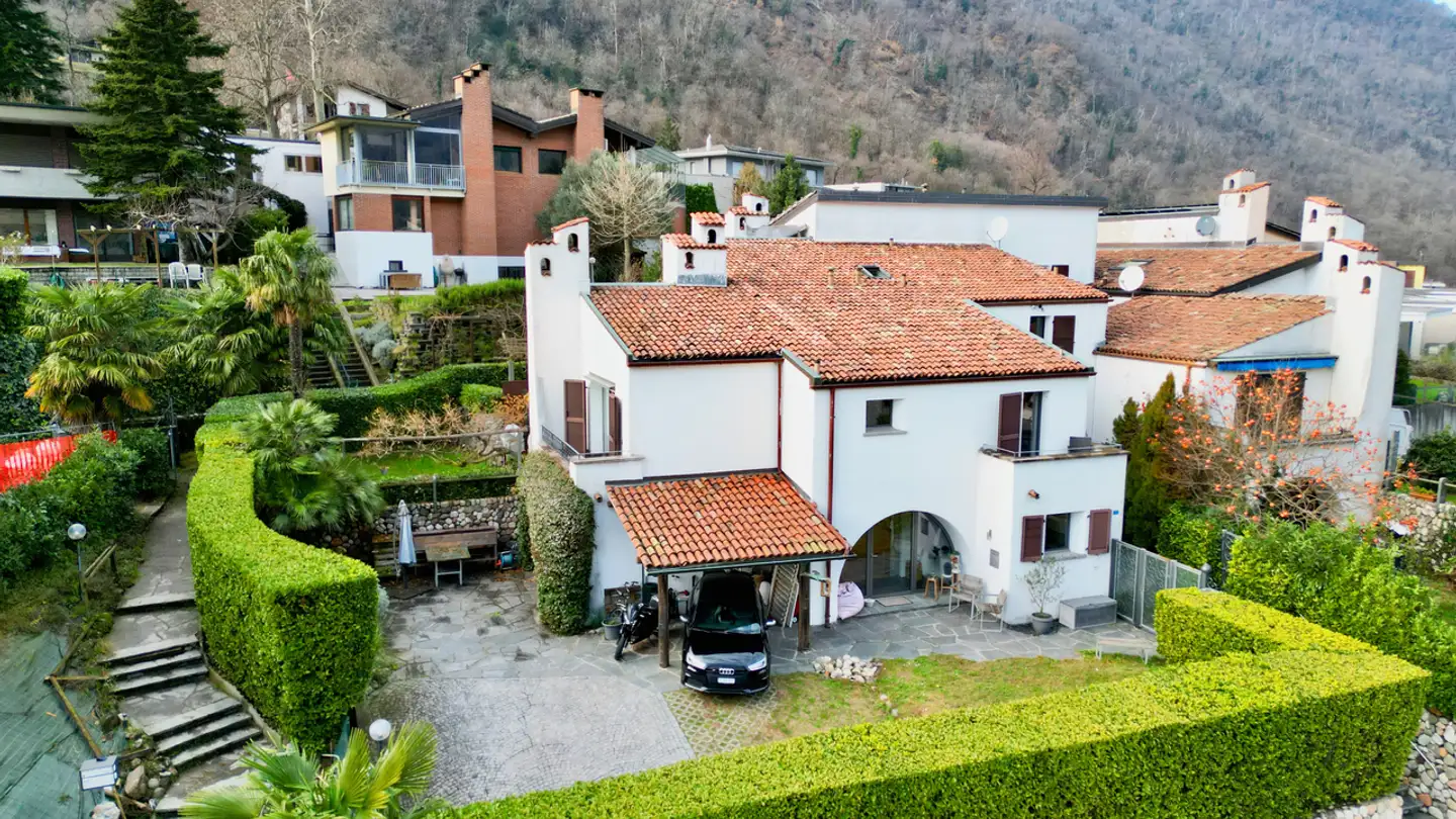 Row house for sale - Ronco Di Santa Croce 8, 6826 Riva San Vitale