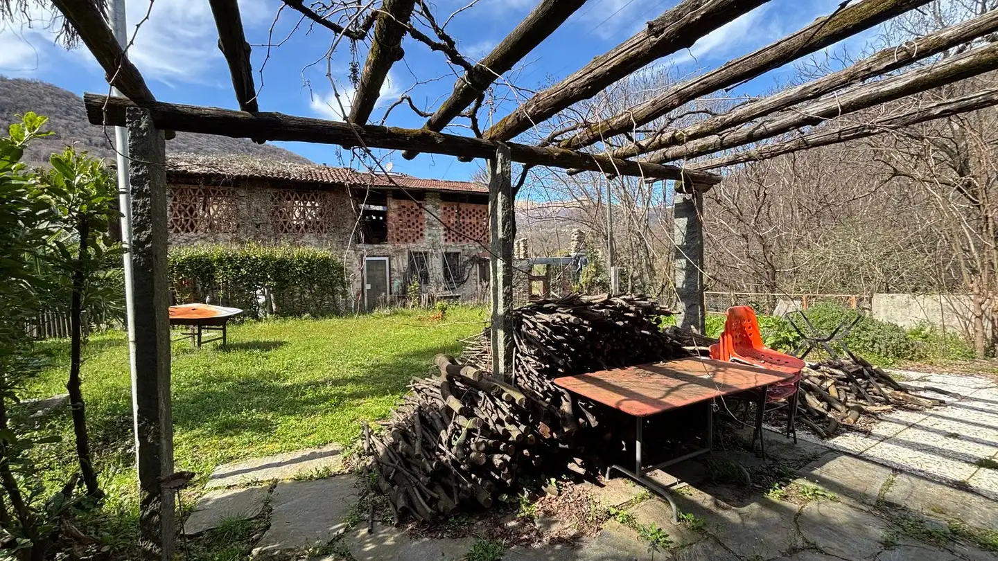 Edificio residenziale in vendita - Contrada Mornée, 6984 Pura - Foto 3