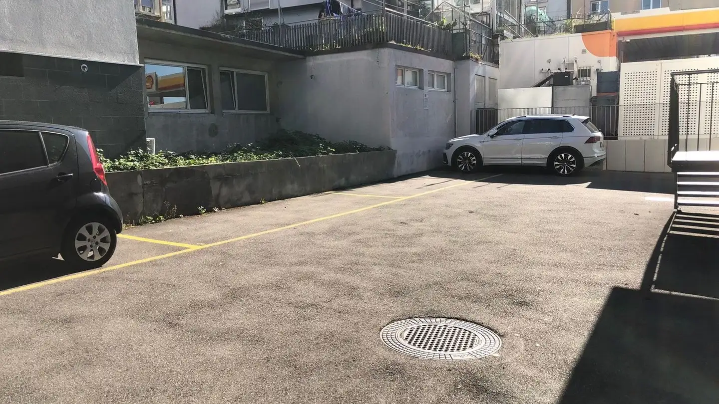 Parcheggio esterno in affitto - Bellerivestrasse 213, 8008 Zürich