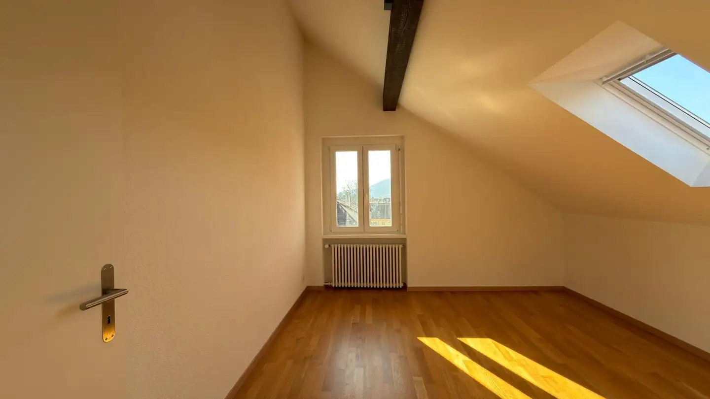 Dachgeschosswohnung mieten - Chemin Geyisried / Geyisriedweg 1, 2504 Biel/Bienne - Foto 4