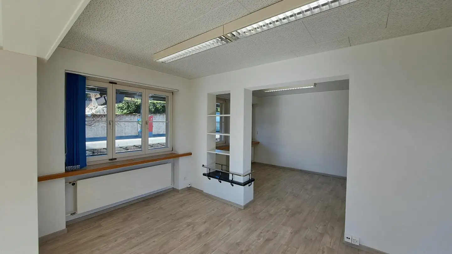 Bureau à louer - Bahnhofstrasse 1, 8834 Schindellegi