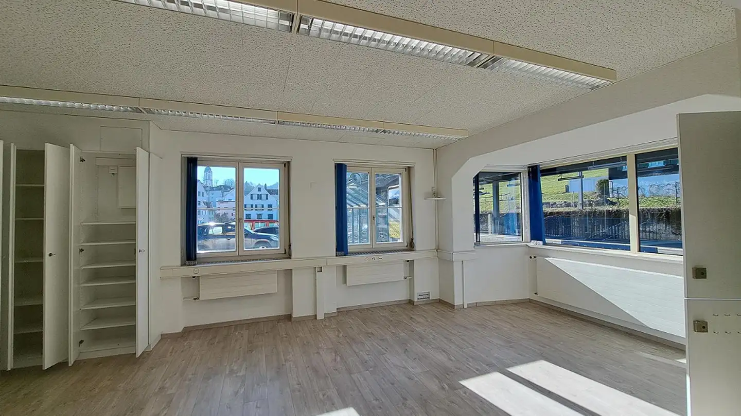 Bureau à louer - Bahnhofstrasse 1, 8834 Schindellegi - Photo 2