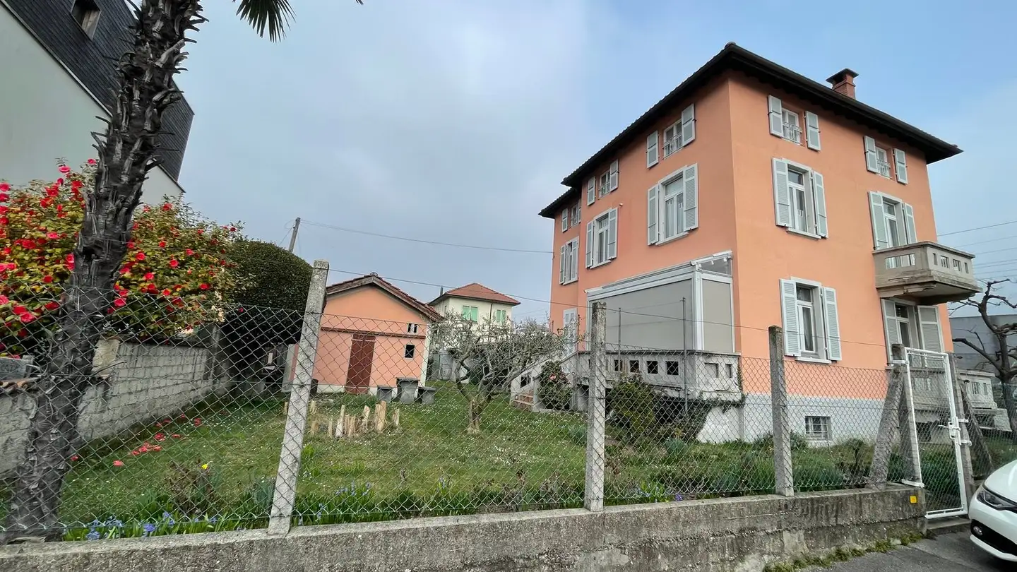 Edificio residenziale in vendita - Via Vincenzo Vela 22, 6828 Balerna