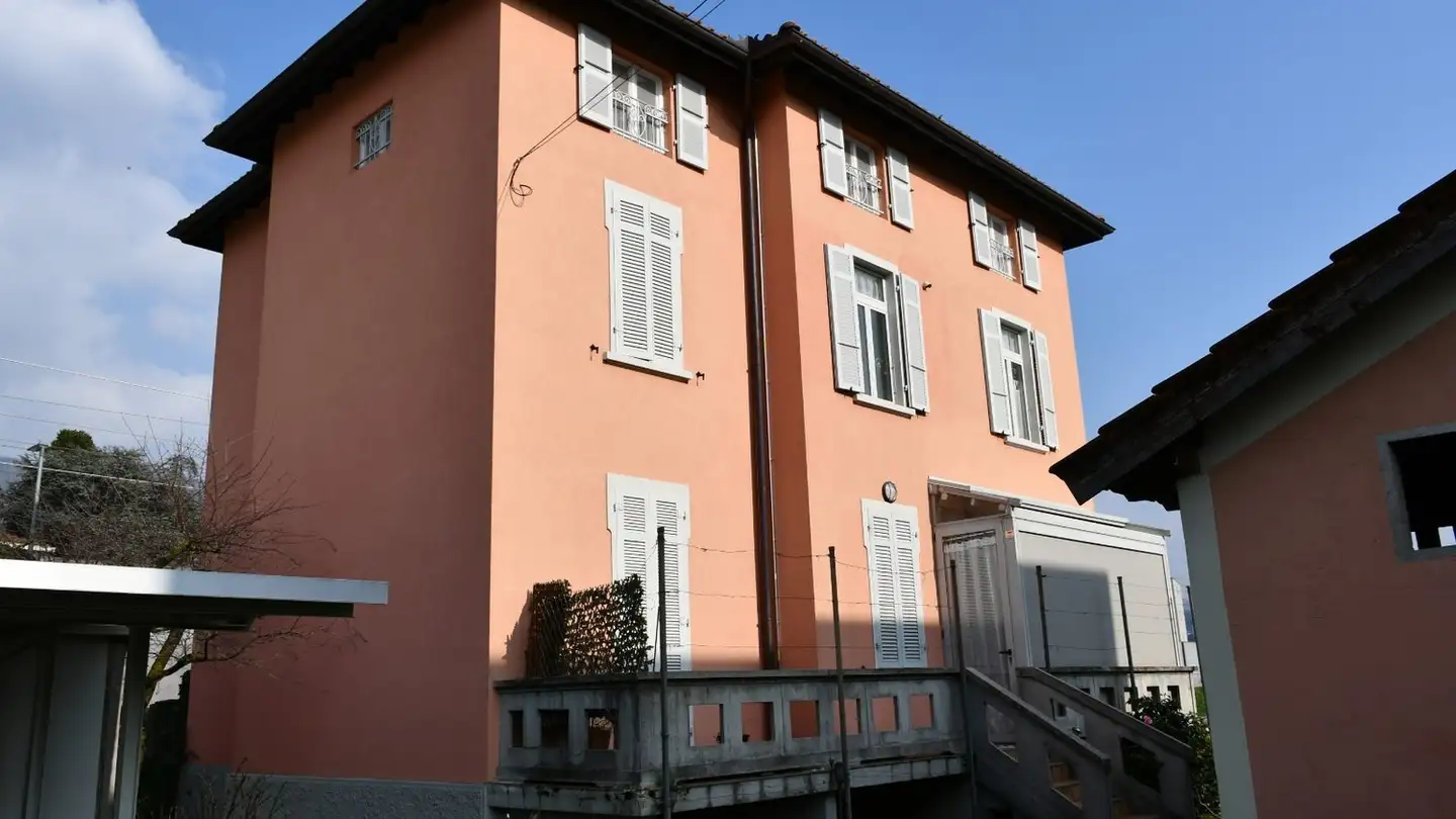 Edificio residenziale in vendita - Via Vincenzo Vela 22, 6828 Balerna - Foto 2