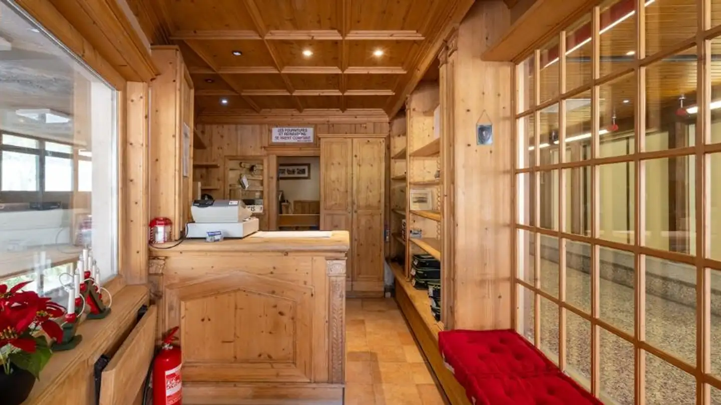 Magasin à vendre - Route De Crans-Montana, 3963 Montana