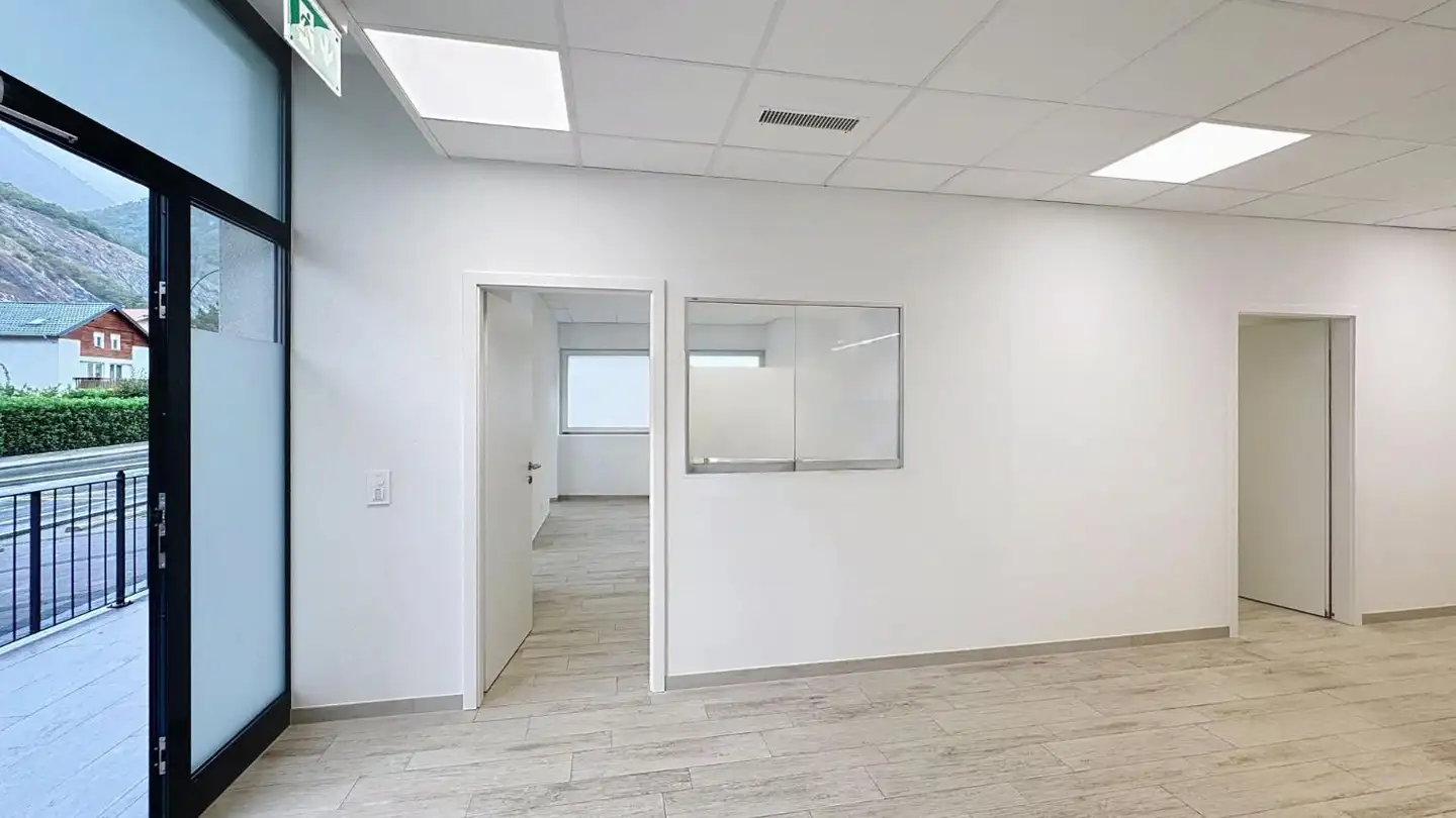 Arcade for sale - 1957 Ardon - Photo 2