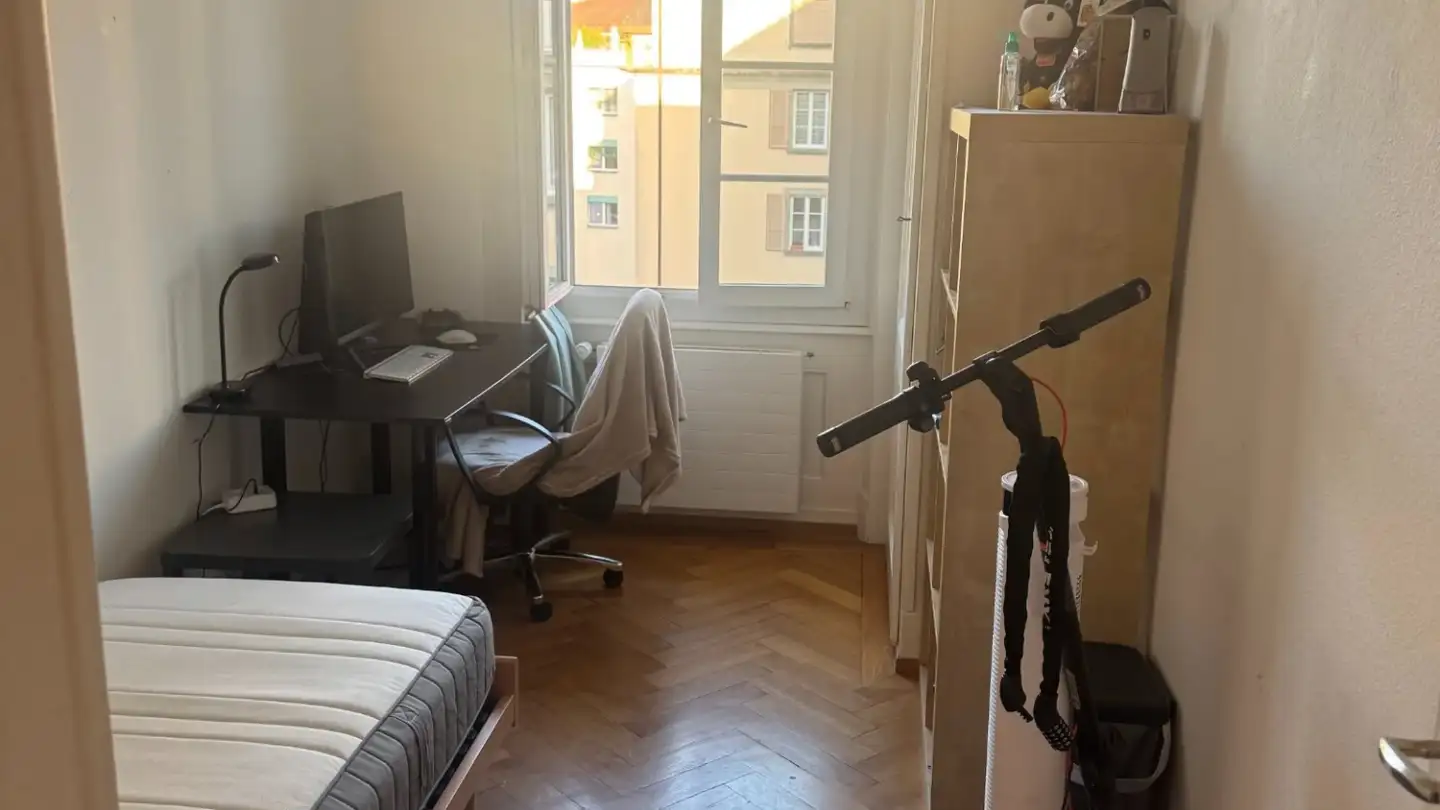 Single room for rent - Avenue De Cour 42, 1007 Lausanne