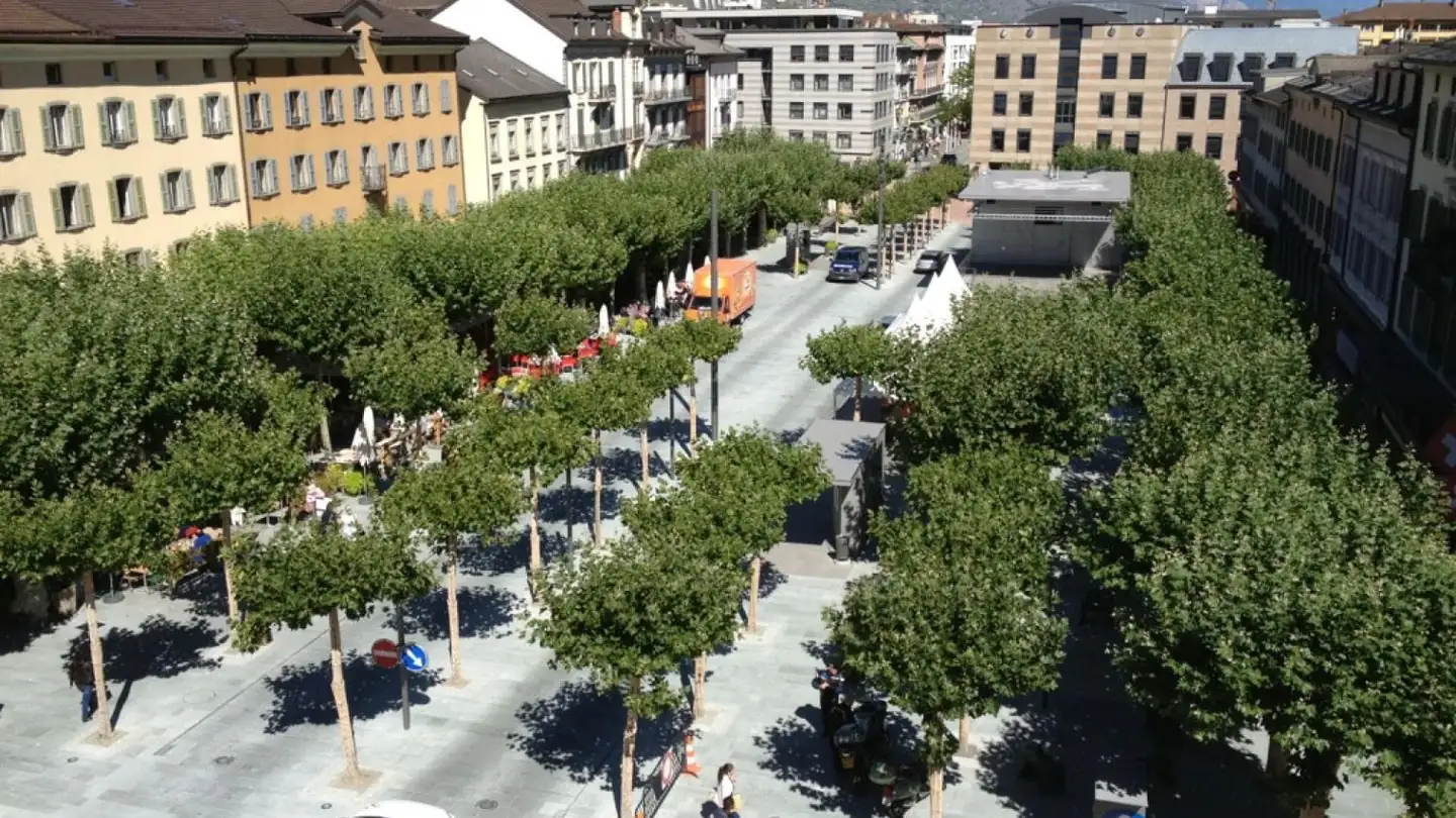 Mixed-use building for sale - Place Centrale, 1920 Martigny - Photo 2