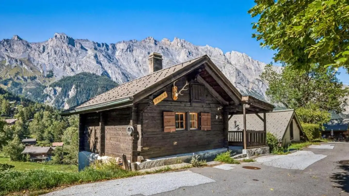 Chalet for sale - 1955 Chamoson - Photo 2
