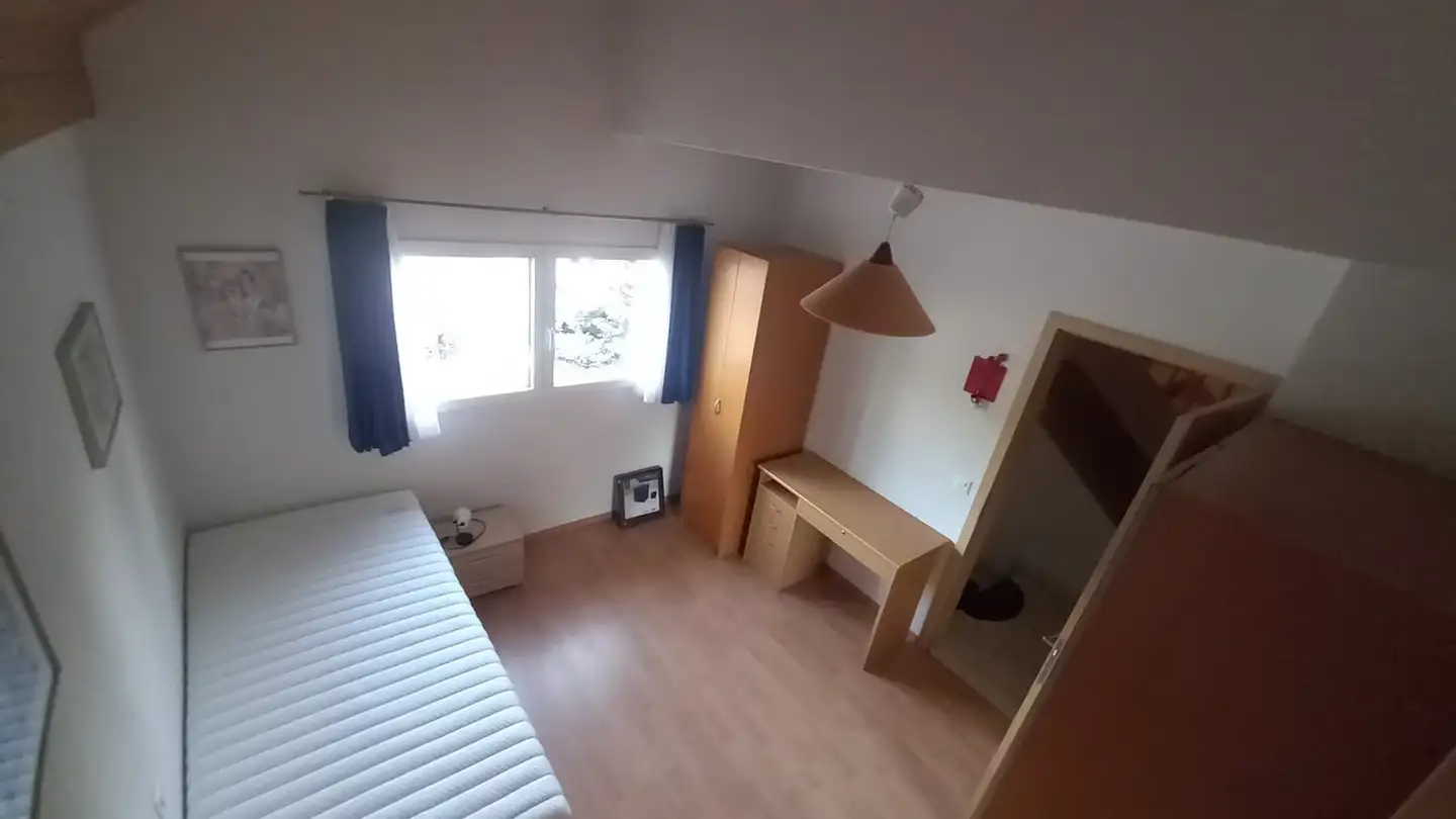 Single room for rent - Route De Lausanne, 1053 Cugy VD