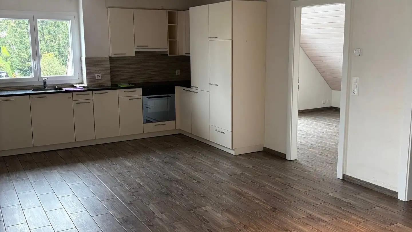 Penthouse mieten - Rue Du Village, 1055 Froideville