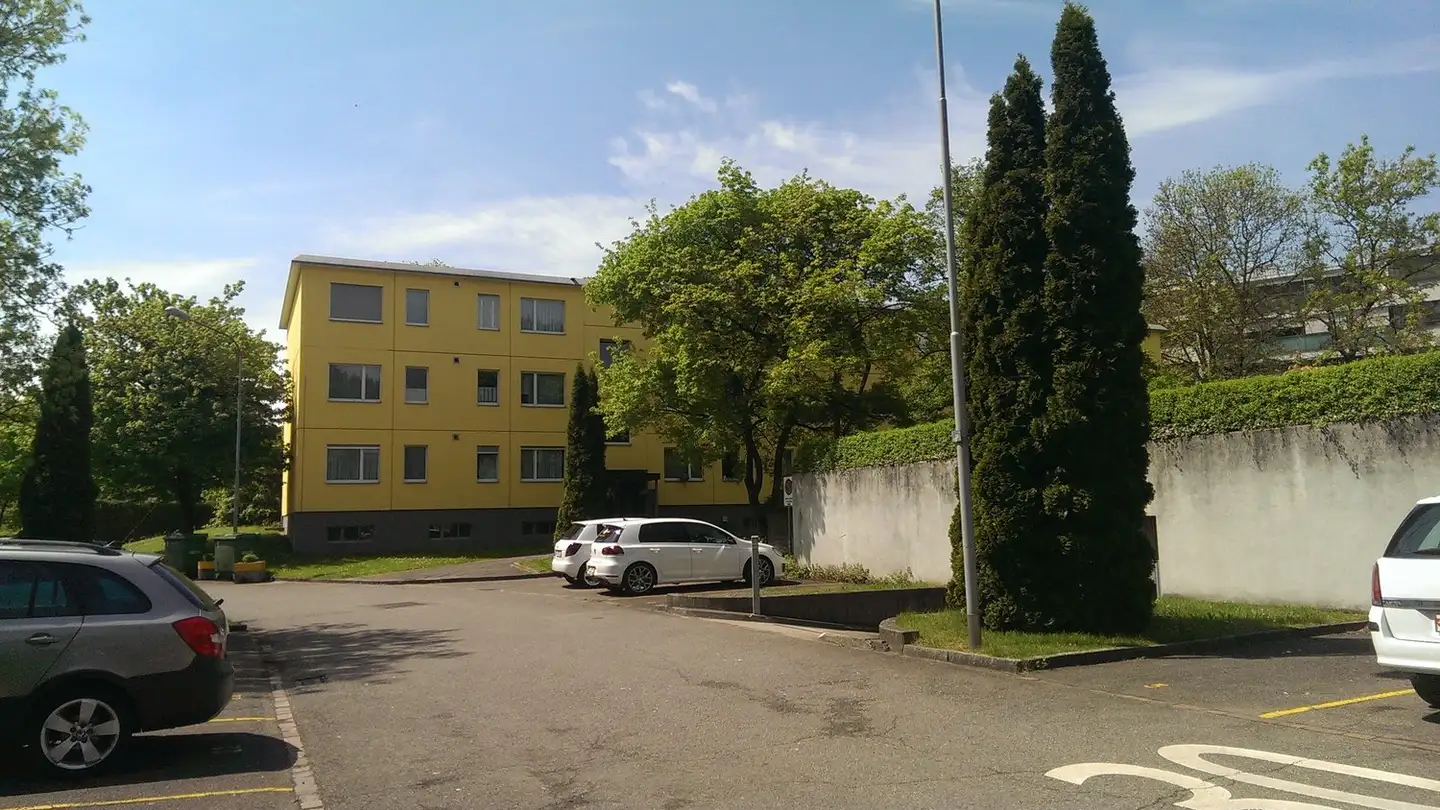 Parcheggio sotterraneo in affitto - Ueberlandstrasse 445, 8051 Zürich