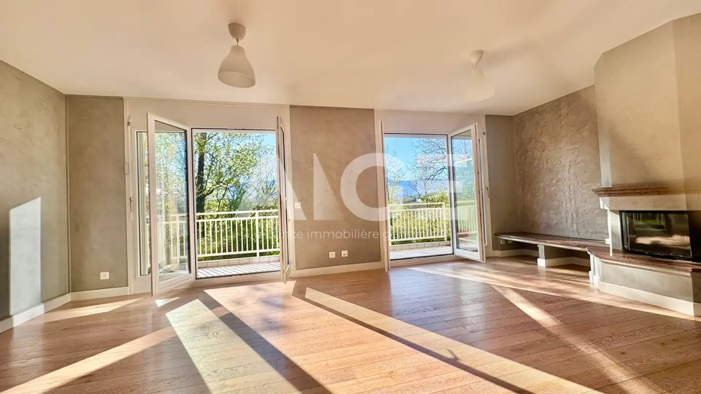 Maison jumelle à vendre - 1214 Vernier