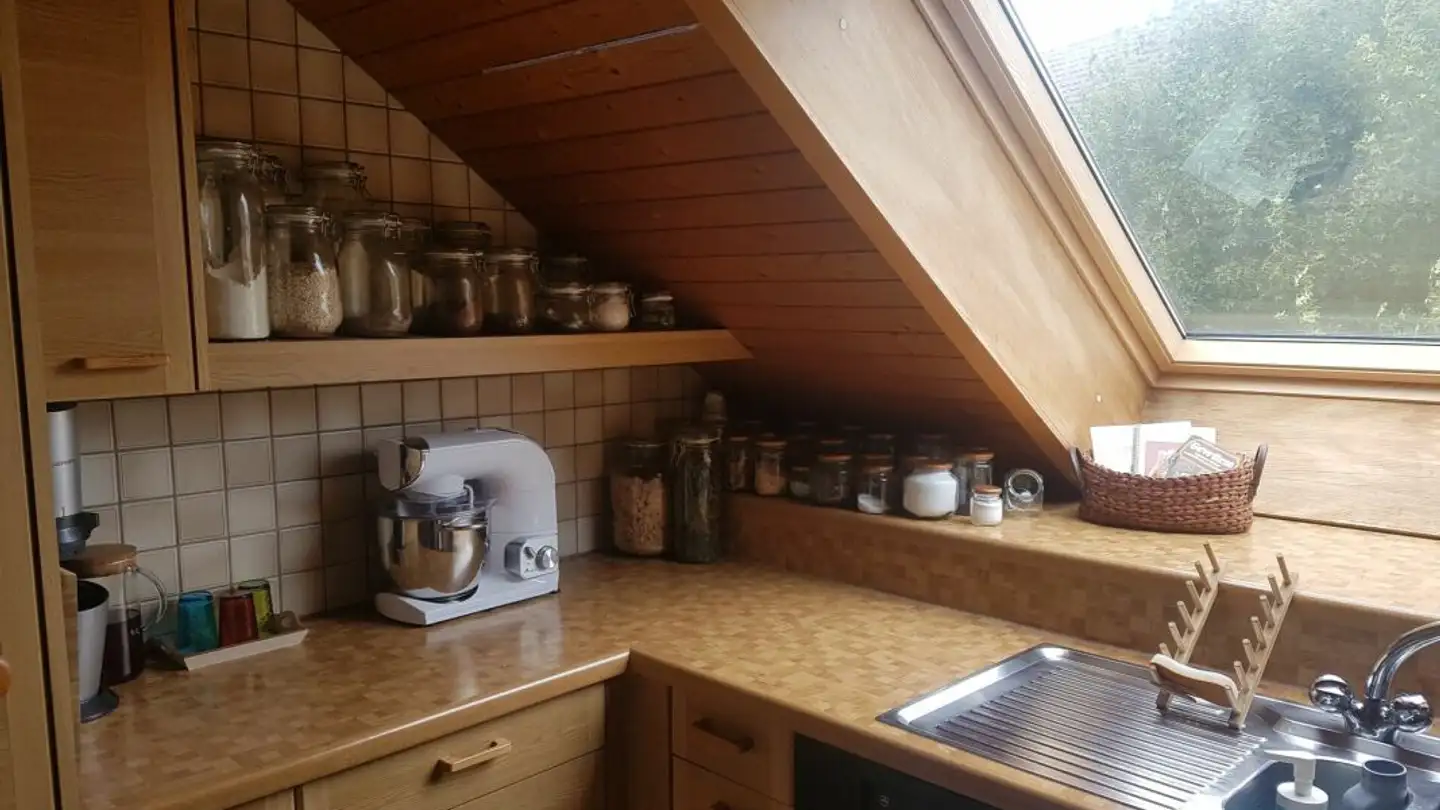 Dachgeschosswohnung mieten - Solothurnstrasse 19, 4922 Bützberg - Foto 2