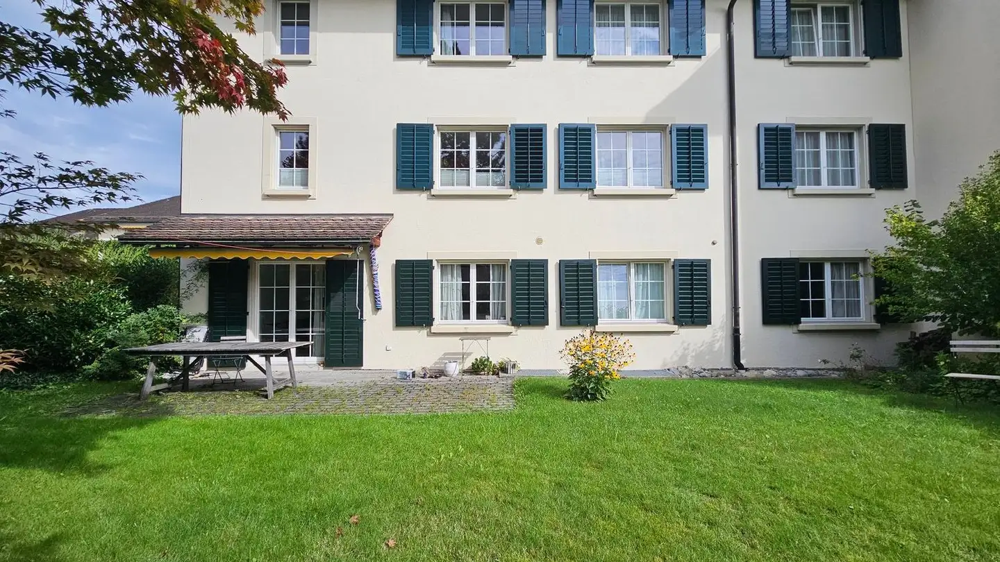 Appartement à louer - Meiengartenstrasse 3, 8645 Jona