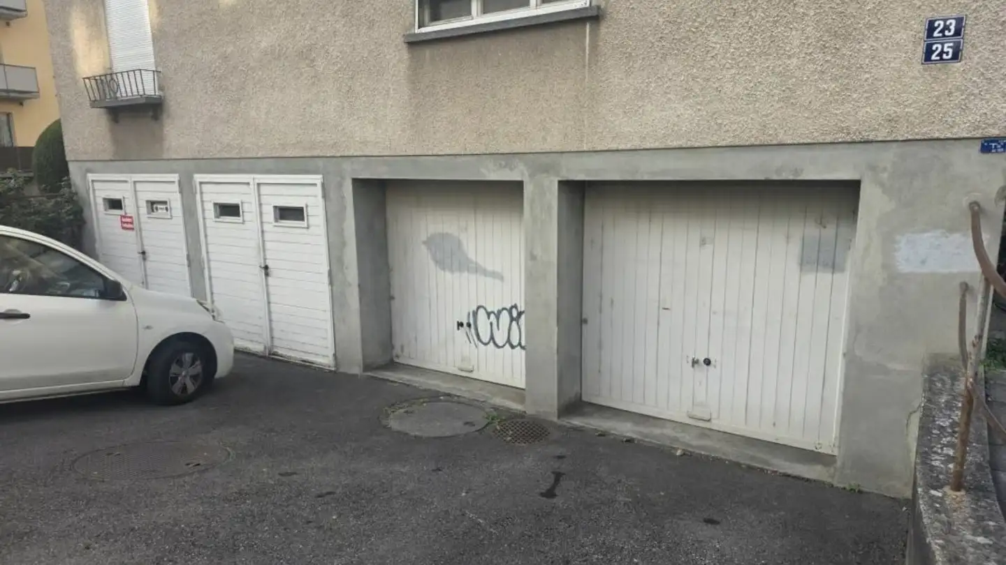 Double garage for rent - Zelgstrasse 23, 3027 Bern