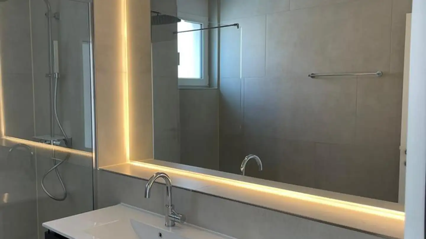 Apartment for rent - Thanstrasse 5, 6032 Emmen - Photo 2