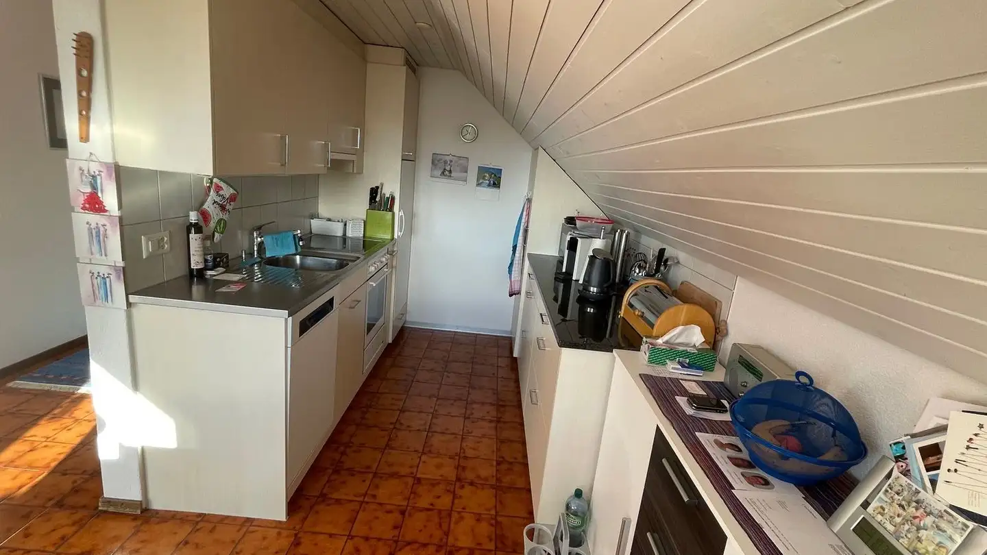 Attic flat for rent - Schulhausstrasse 3, 3114 Wichtrach - Photo 2