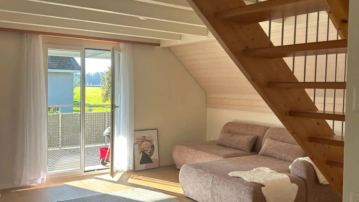 Wohnung mieten - Binzikerstrasse 82, 8627 Grüningen