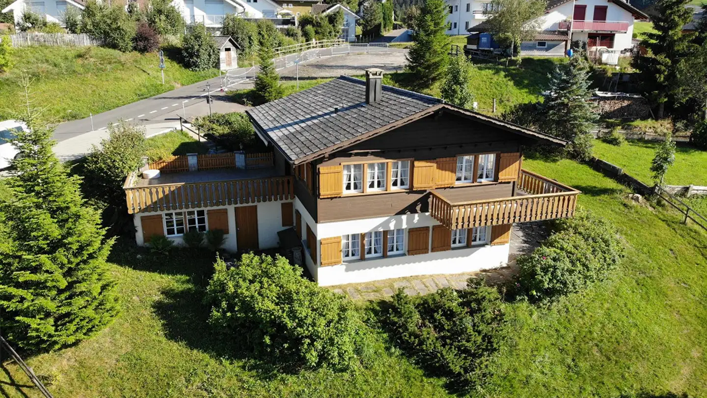 Einfamilienhaus kaufen - Pistenweg 2, 6417 Sattel