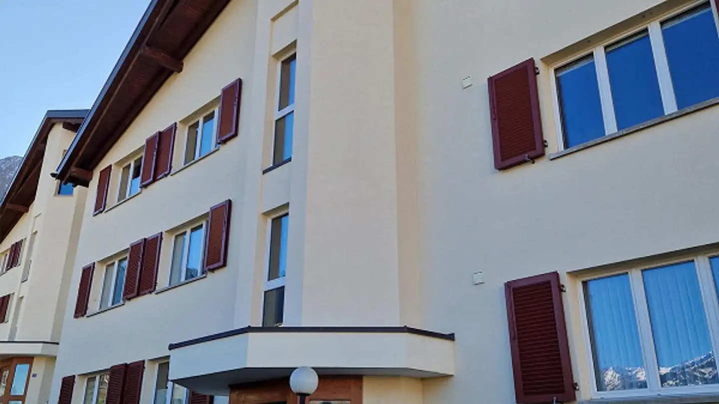 Apartment for rent - Nussbaumstrasse 1a, 7205 Zizers - Photo 2