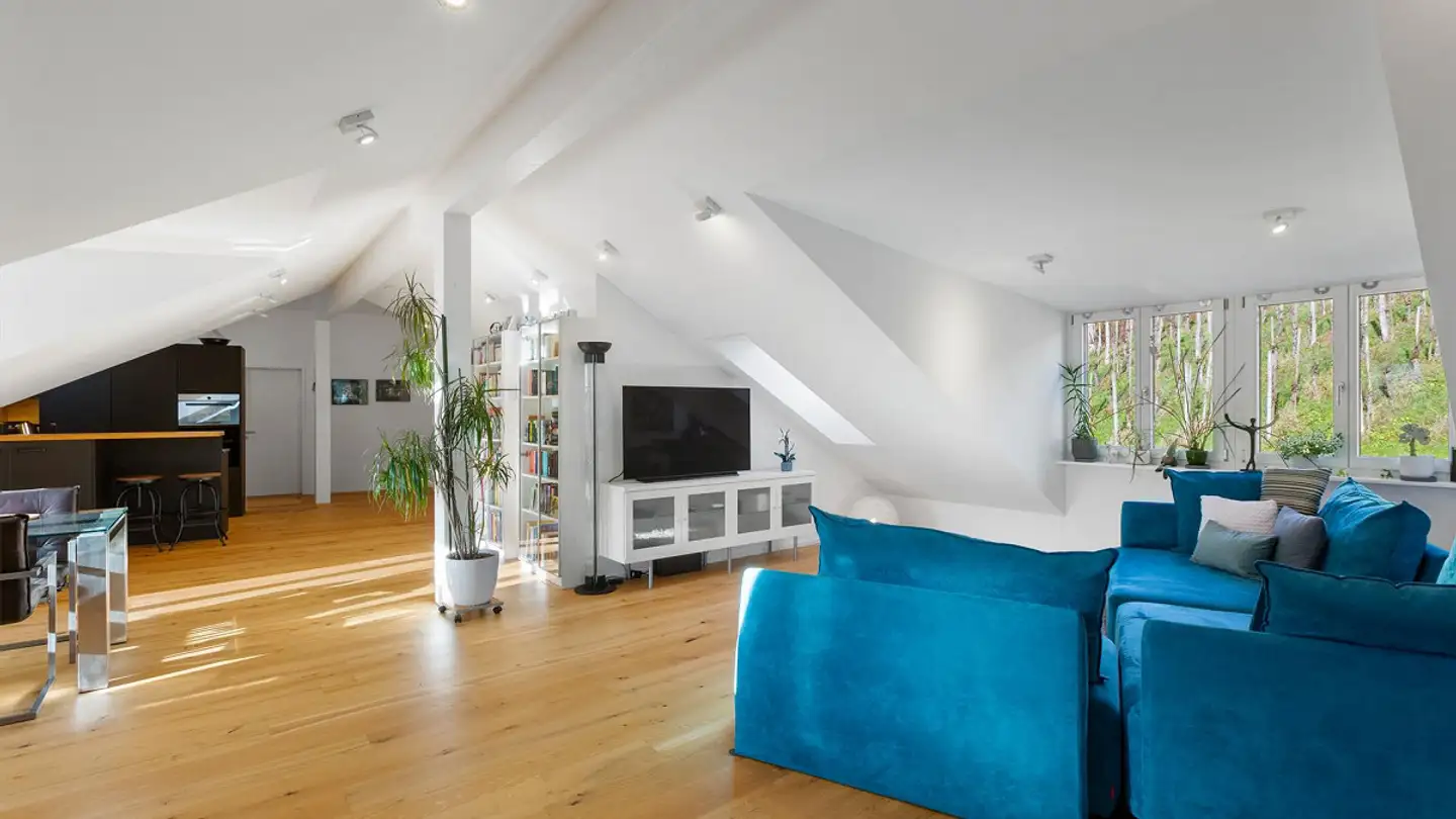 Dachgeschosswohnung kaufen - 8447 Dachsen