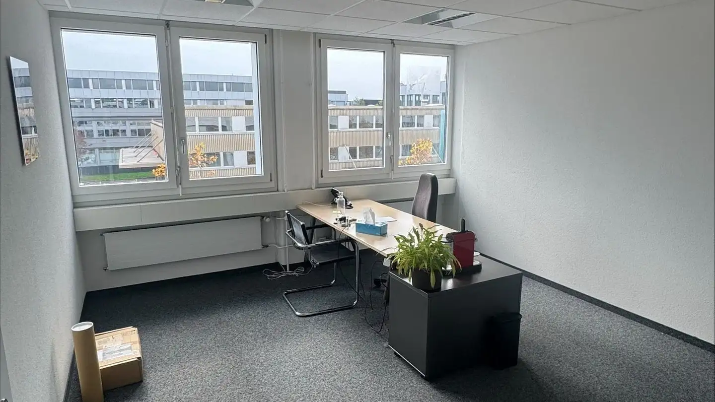 Bureau à louer - Riedstrasse 13, 6330 Cham