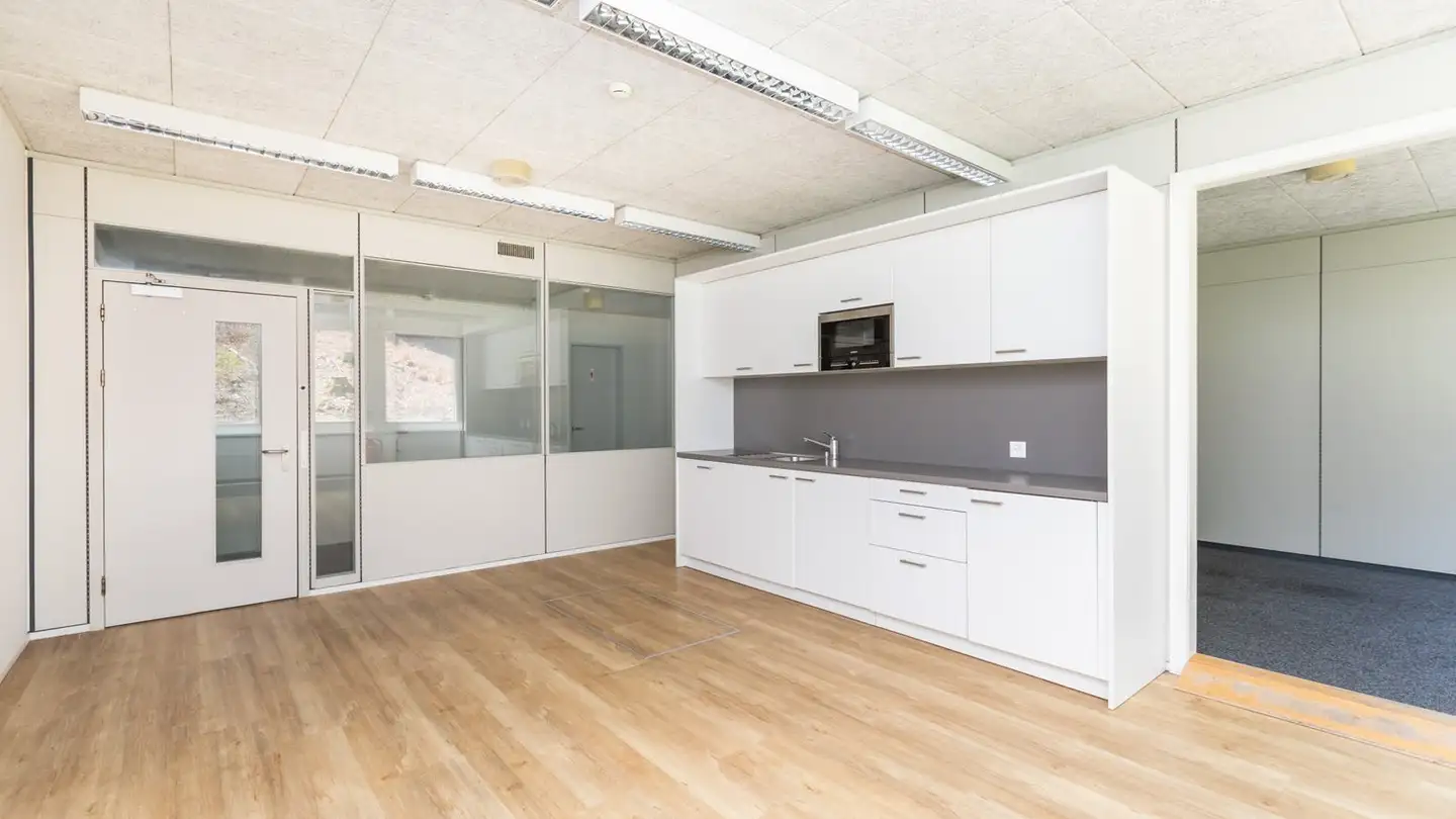 Spazio ufficio in affitto - Meriedweg 11, 3172 Niederwangen b. Bern - Photo 4