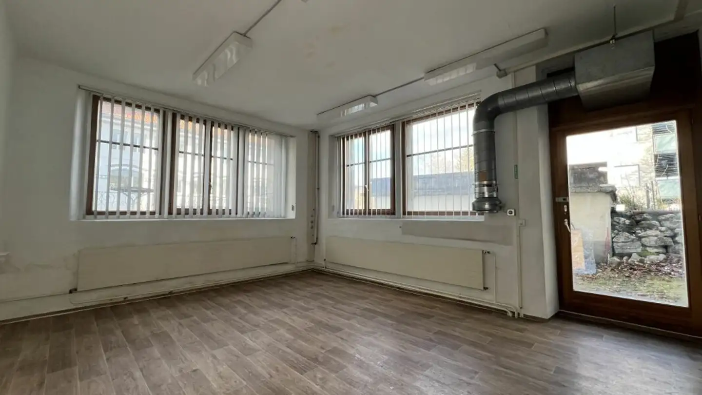 Kaufhaus kaufen - Rue De Beau-Site 25, 2400 Le Locle - Foto 4