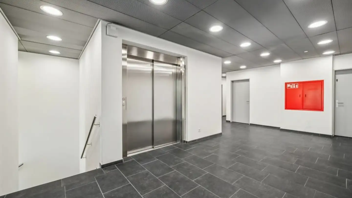 Bureau à louer - Zürichstrasse 72, 8306 Brüttisellen - Photo 3