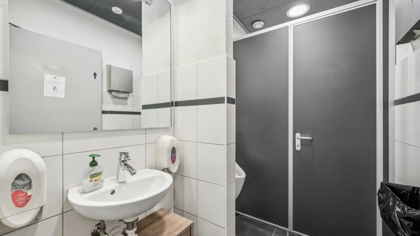 Bureau à louer - Zürichstrasse 72, 8306 Brüttisellen - Photo 4