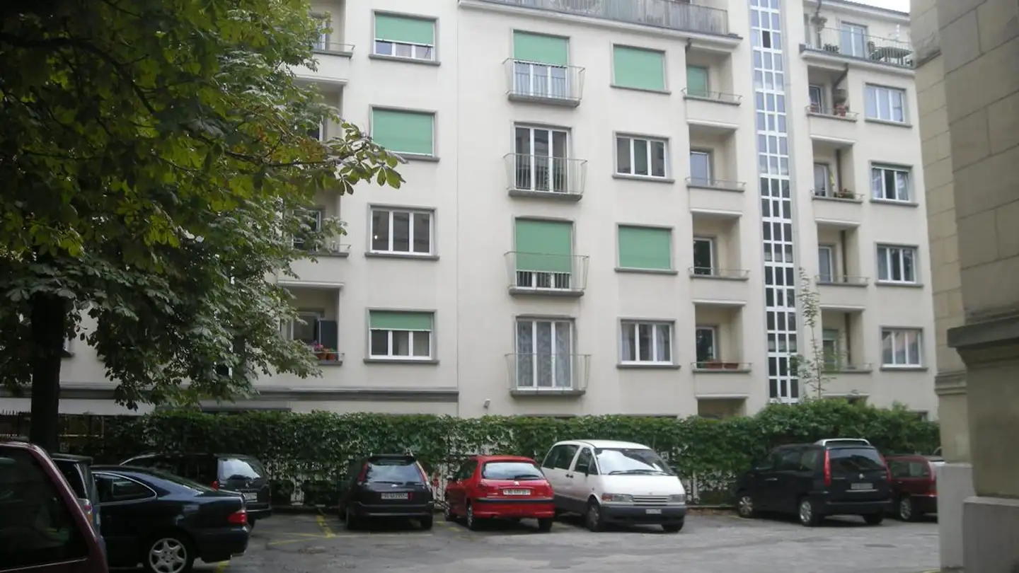 Place de parking extérieure à louer - Rue Saint-Roch 5, 1004 Lausanne