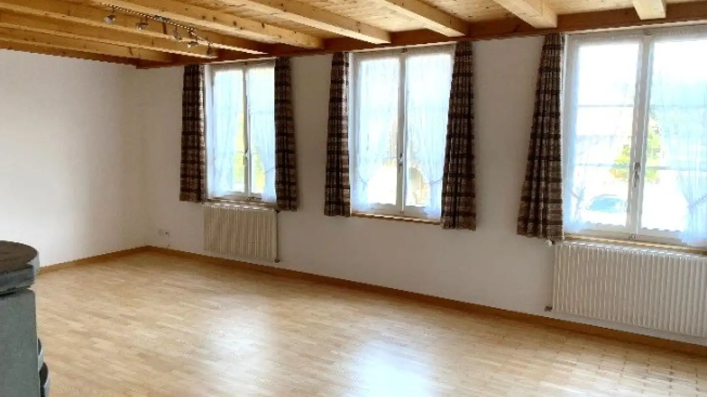 Villa for rent - Dorfstrasse, 4581 Küttigkofen - Photo 2
