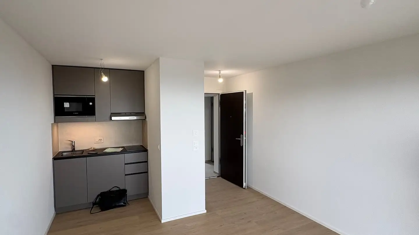 Studio for rent - Chemin Guiguer-de-Prangins 2, 1004 Lausanne - Photo 2