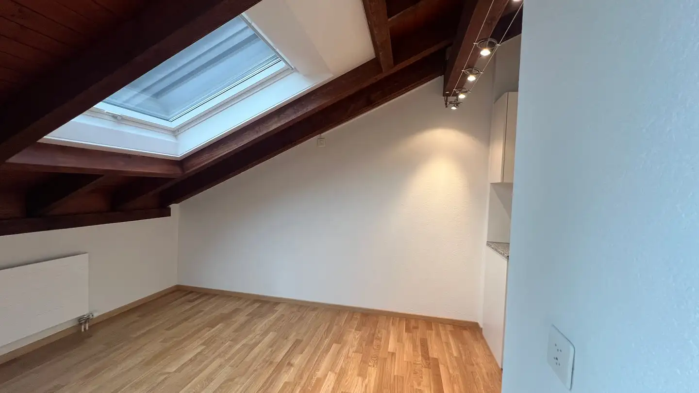 Attique à louer - Bahnhofstrasse 4, 8153 Rümlang - Photo 3