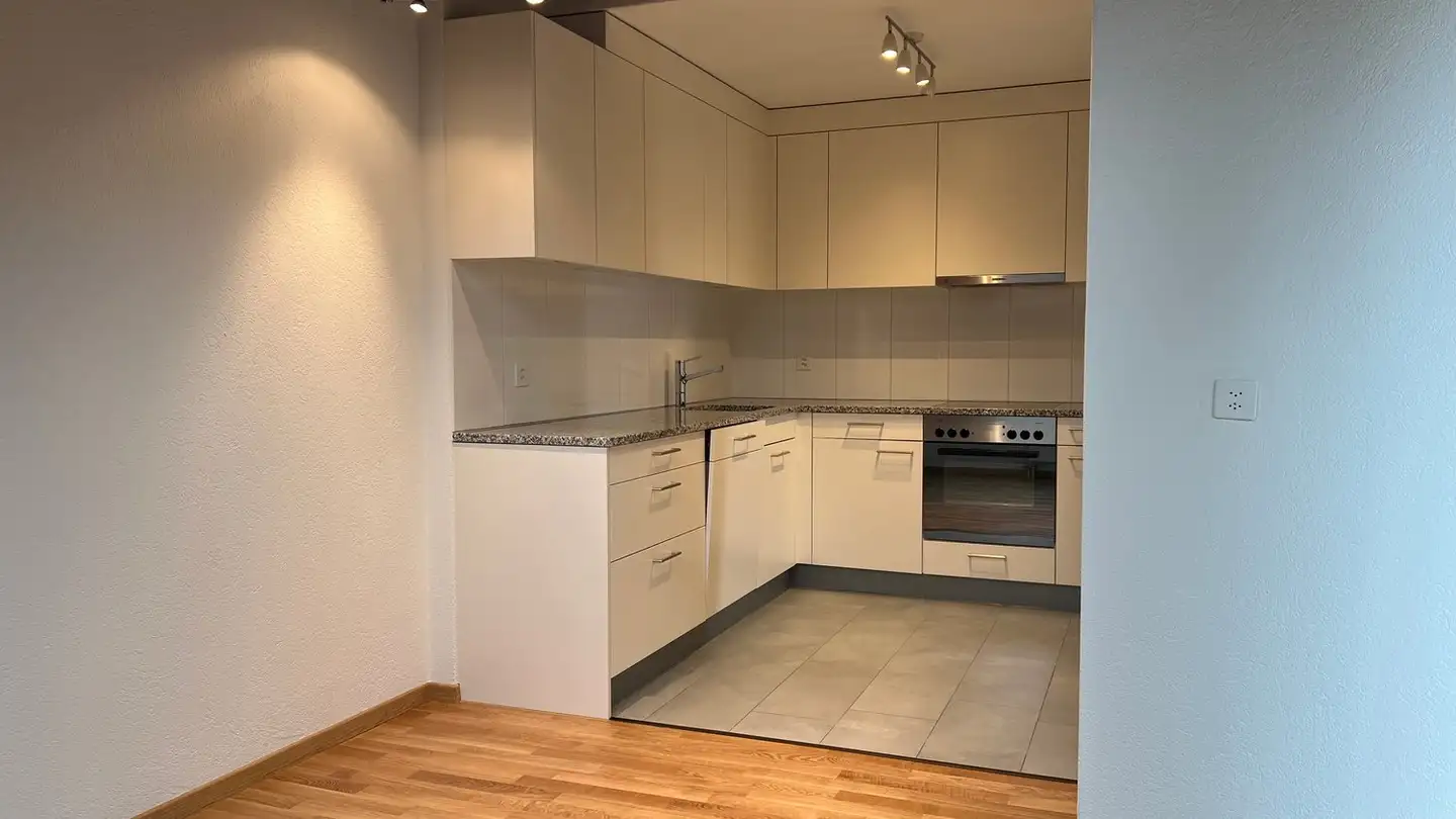 Attique à louer - Bahnhofstrasse 4, 8153 Rümlang - Photo 4