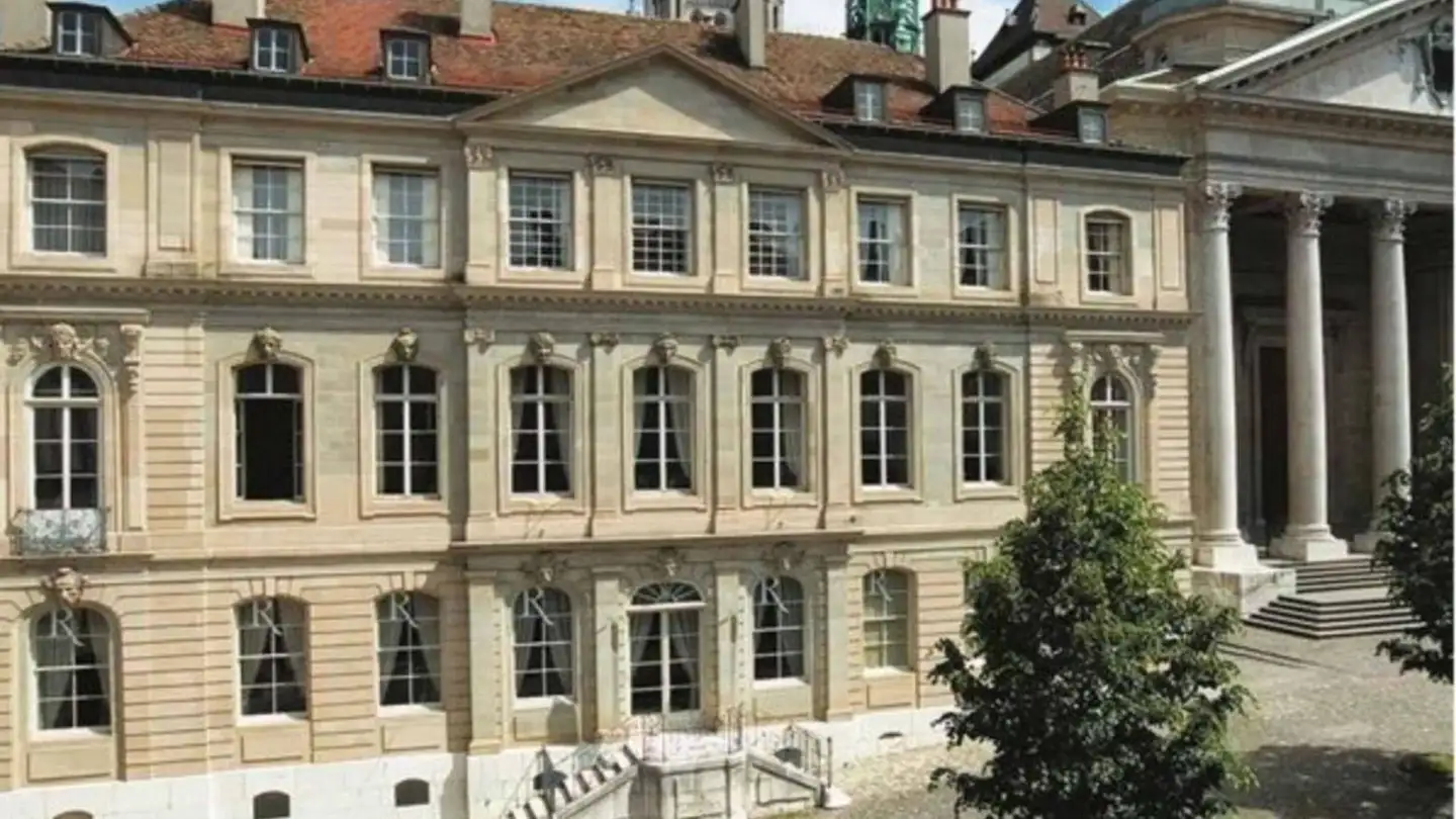 Appartement à louer - Rue Du Cloître 2, 1204 Genève