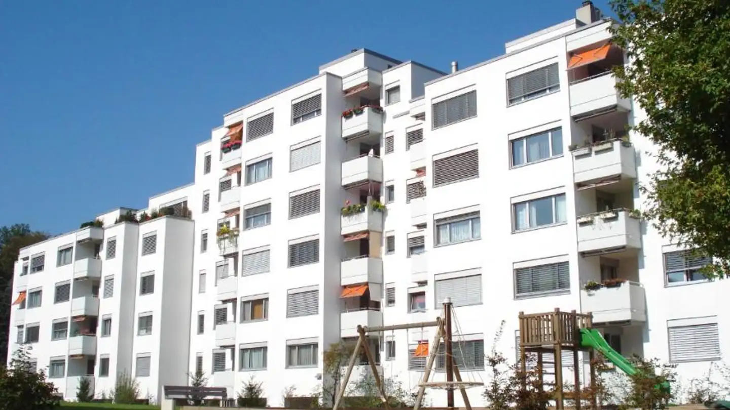 Underground parking space for rent - Gislifluhstrasse 1, 5032 Aarau Rohr