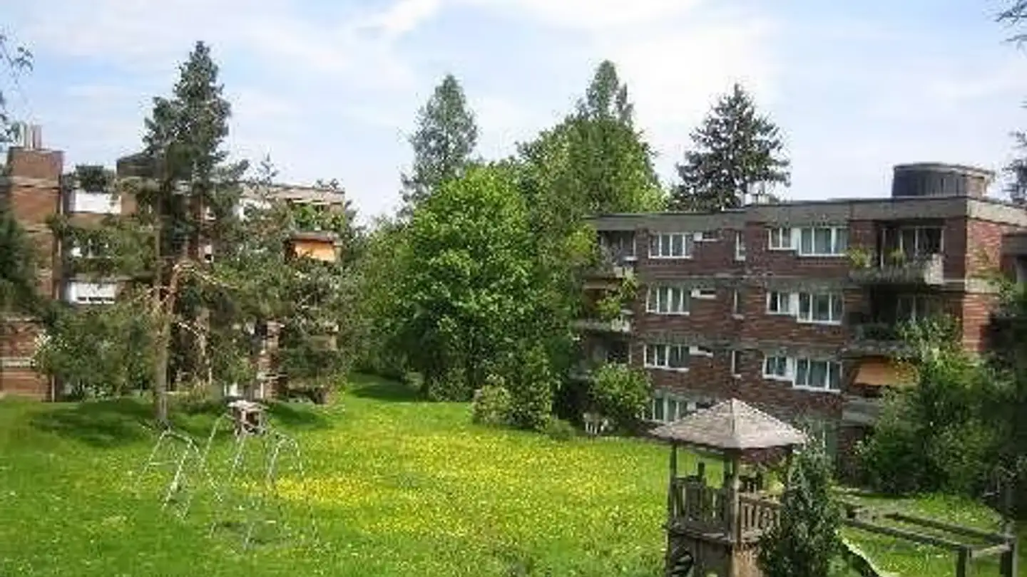 Underground parking space for rent - 8135 Langnau am Albis