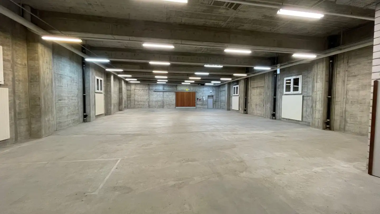 Spazio di archiviazione in affitto - Hardhofstrasse 21, 8424 Embrach - Photo 2