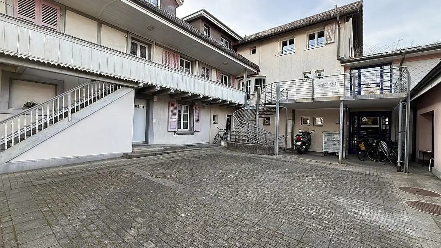 Commerciale in affitto - Alpenstrasse 8, 3072 Ostermundigen - Foto 2