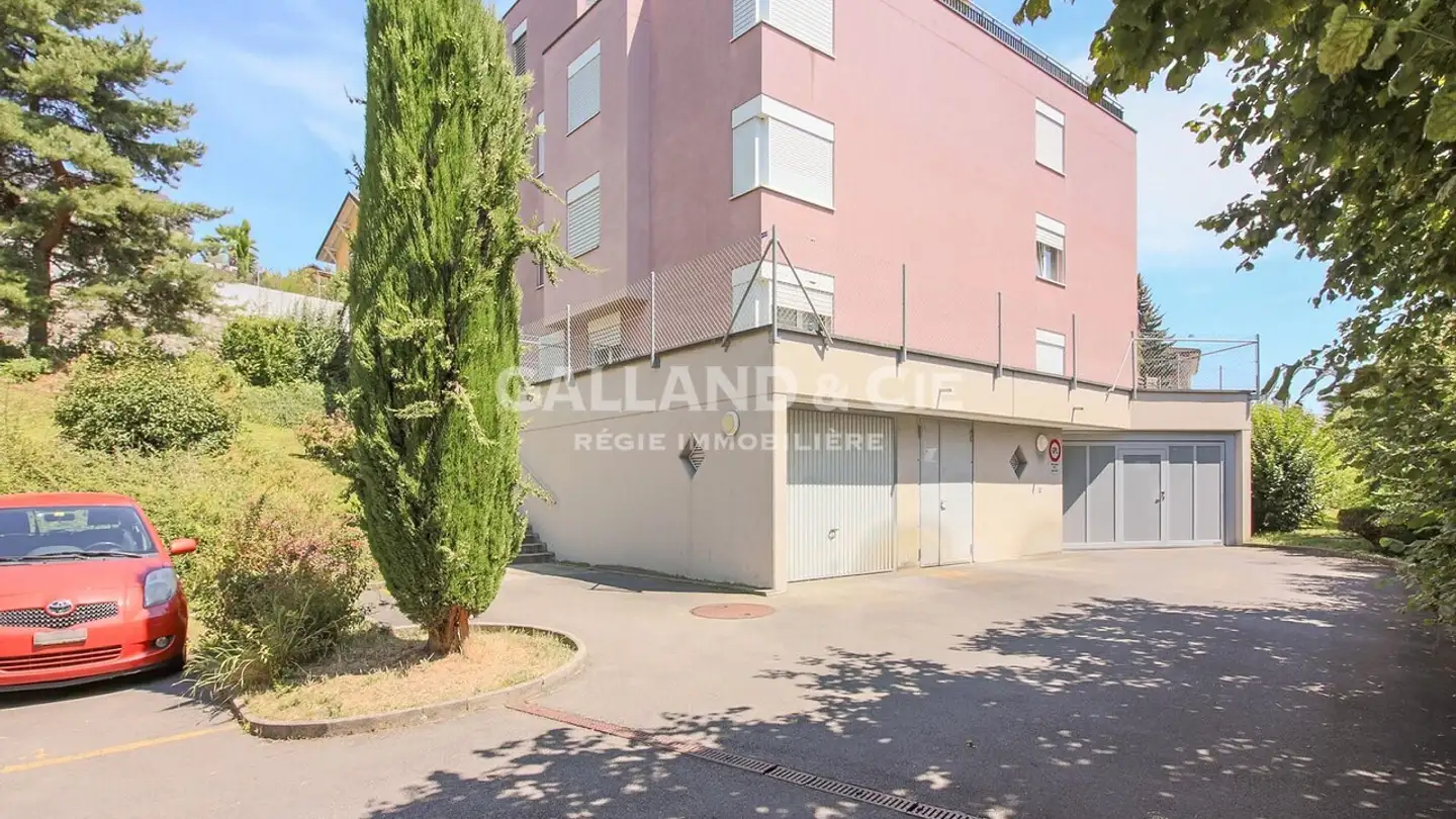 Outdoor parking space for rent - Sentier De La Gare 2, 1020 Renens VD