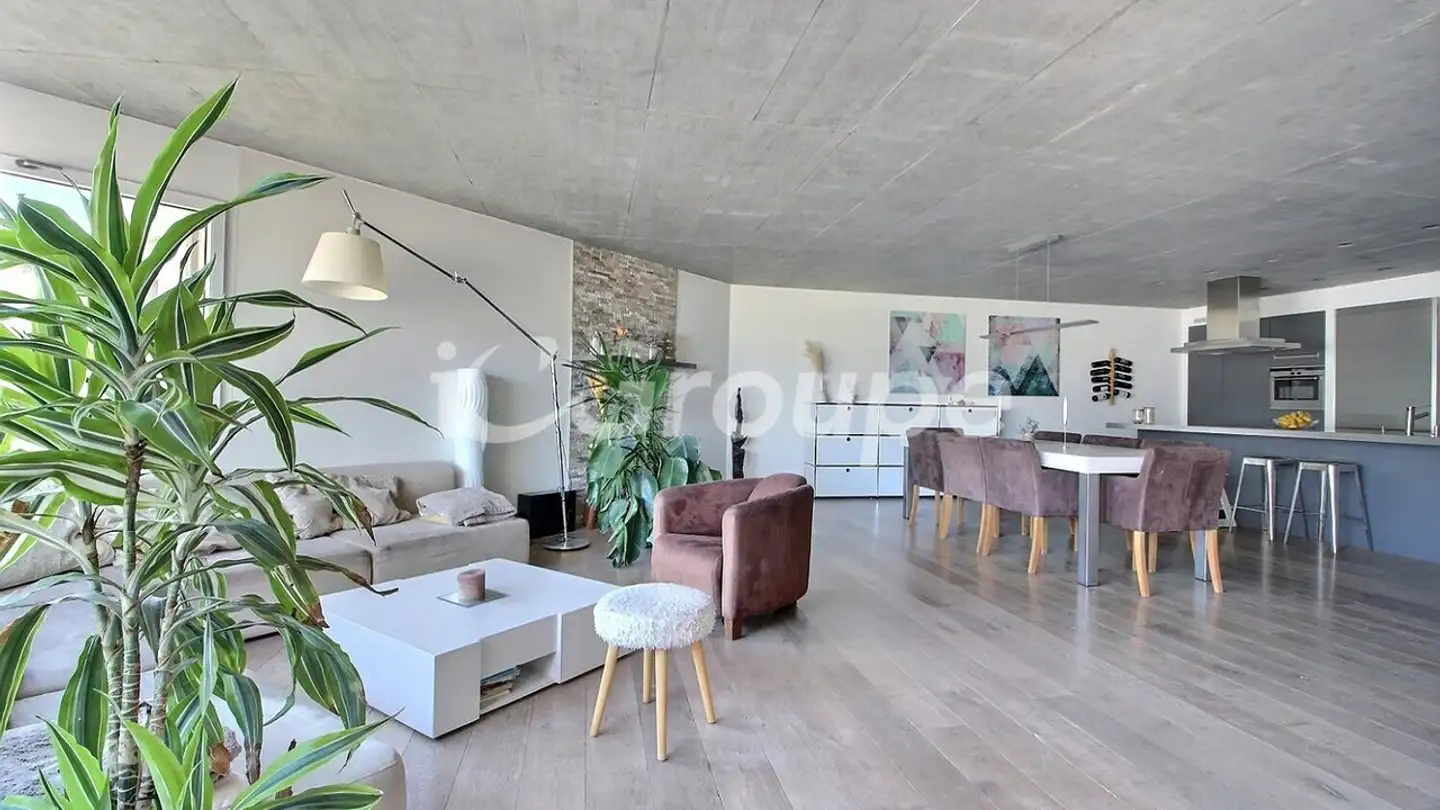 Row house for sale - 1950 Sion