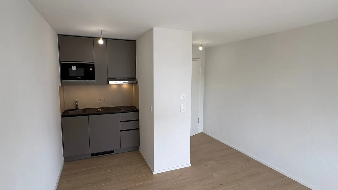 Studio for rent - Chemin Guiguer-de-Prangins 2, 1004 Lausanne - Photo 2