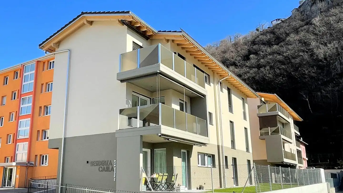Appartamento a gradini in vendita - Via Rompeda, 6512 Giubiasco - Foto 2