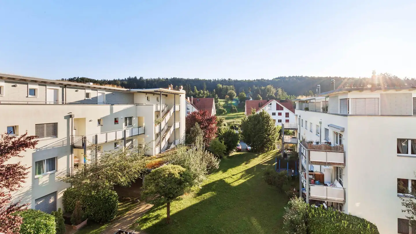 Appartement à louer - Aronenweg 11, 8618 Oetwil am See - Photo 2