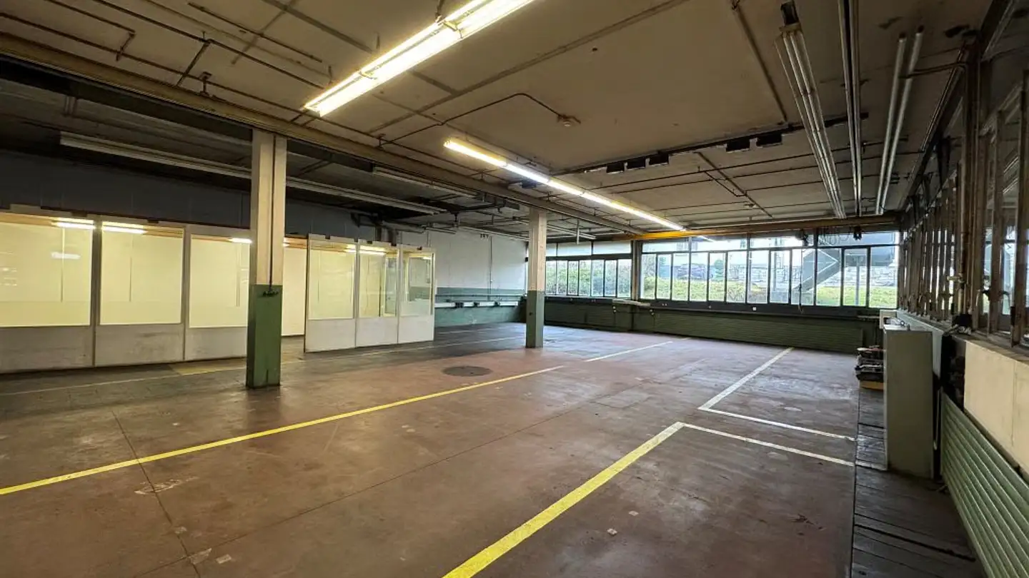 Gewerbe mieten - Alte Bernstrasse 53, 4573 Lohn-Ammannsegg - Foto 3