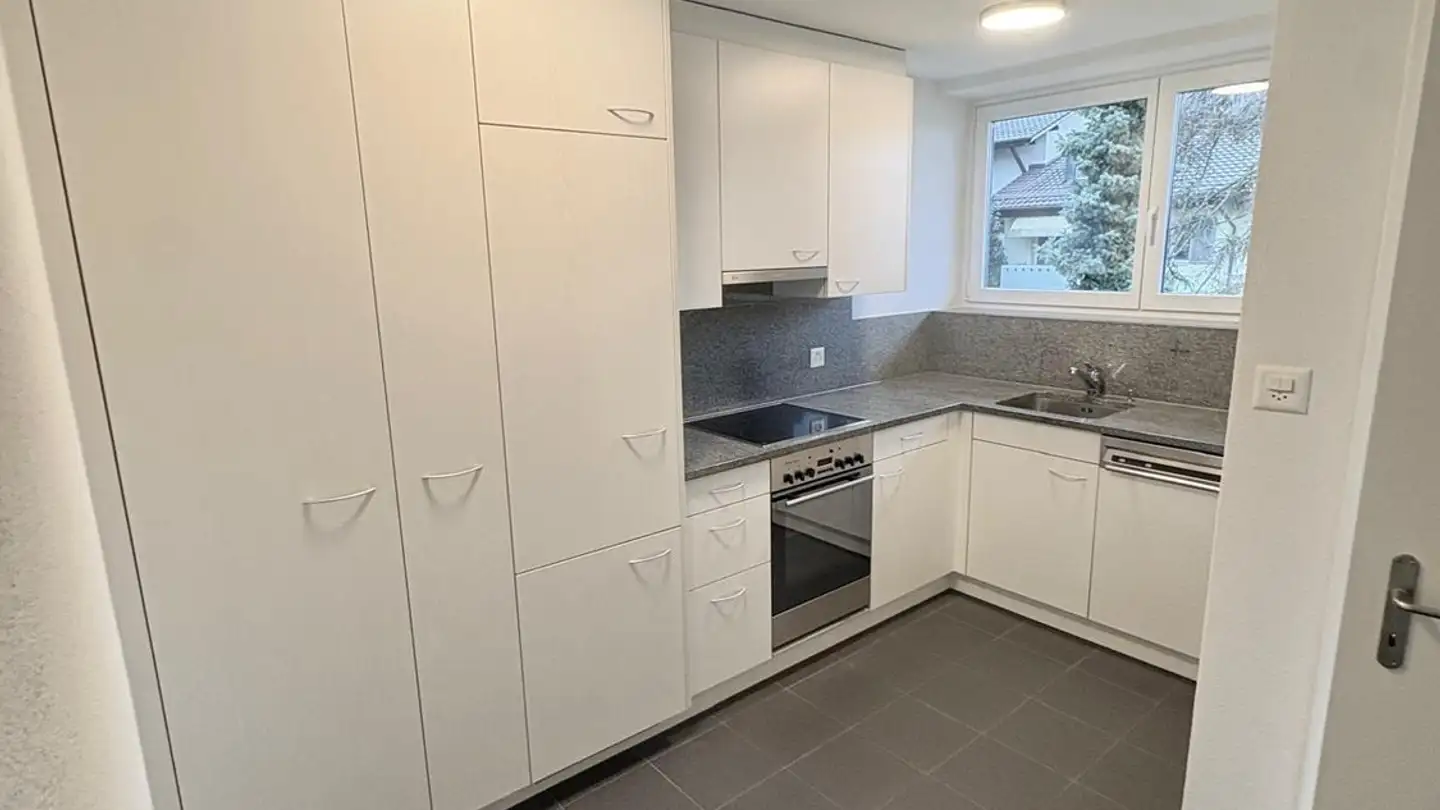 Wohnung mieten - Albisstrasse 120, 8134 Adliswil - Foto 2